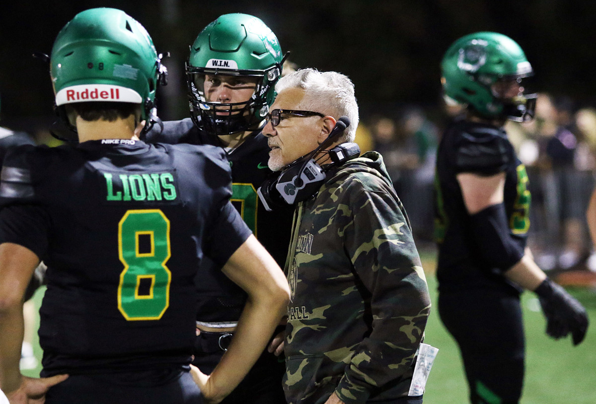 West Linn Tigard football Oregon October 14 2022 Dan Brood 60